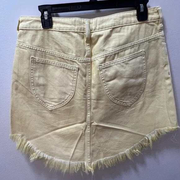 We The Free Yellow Denim Skirt Size 29 - Picture 2 of 3